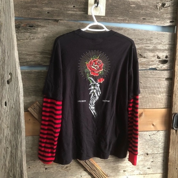 Empyre Size Med Long Sleeve Top - Picture 3 of 5